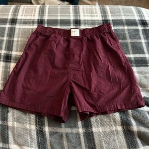 american eagle maroon boxers size small